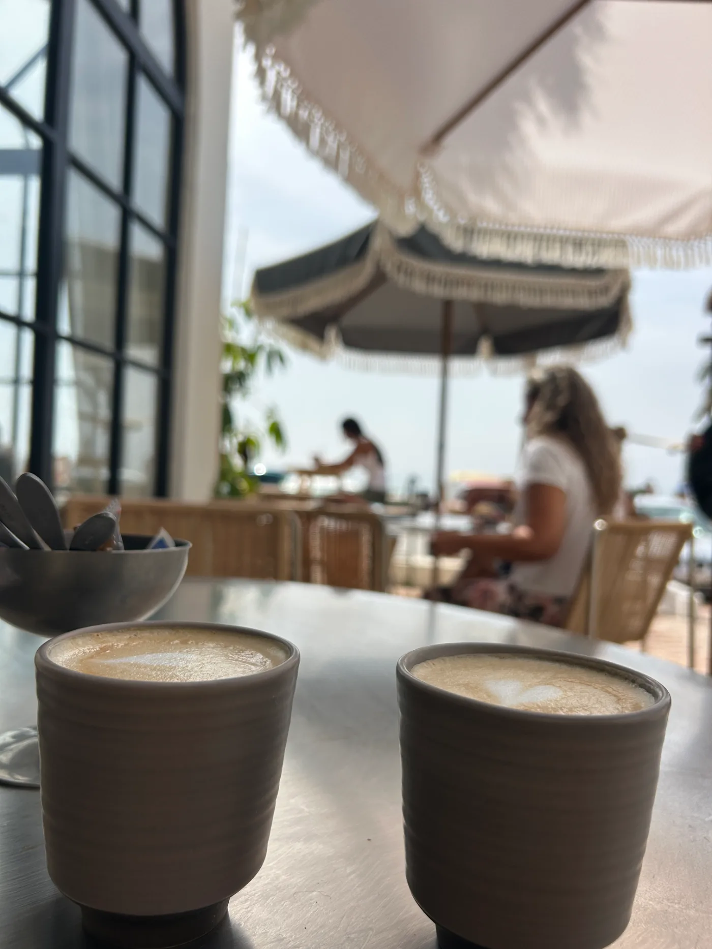 Kaffe med havsutsikt